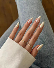 Pearlescent Curve
