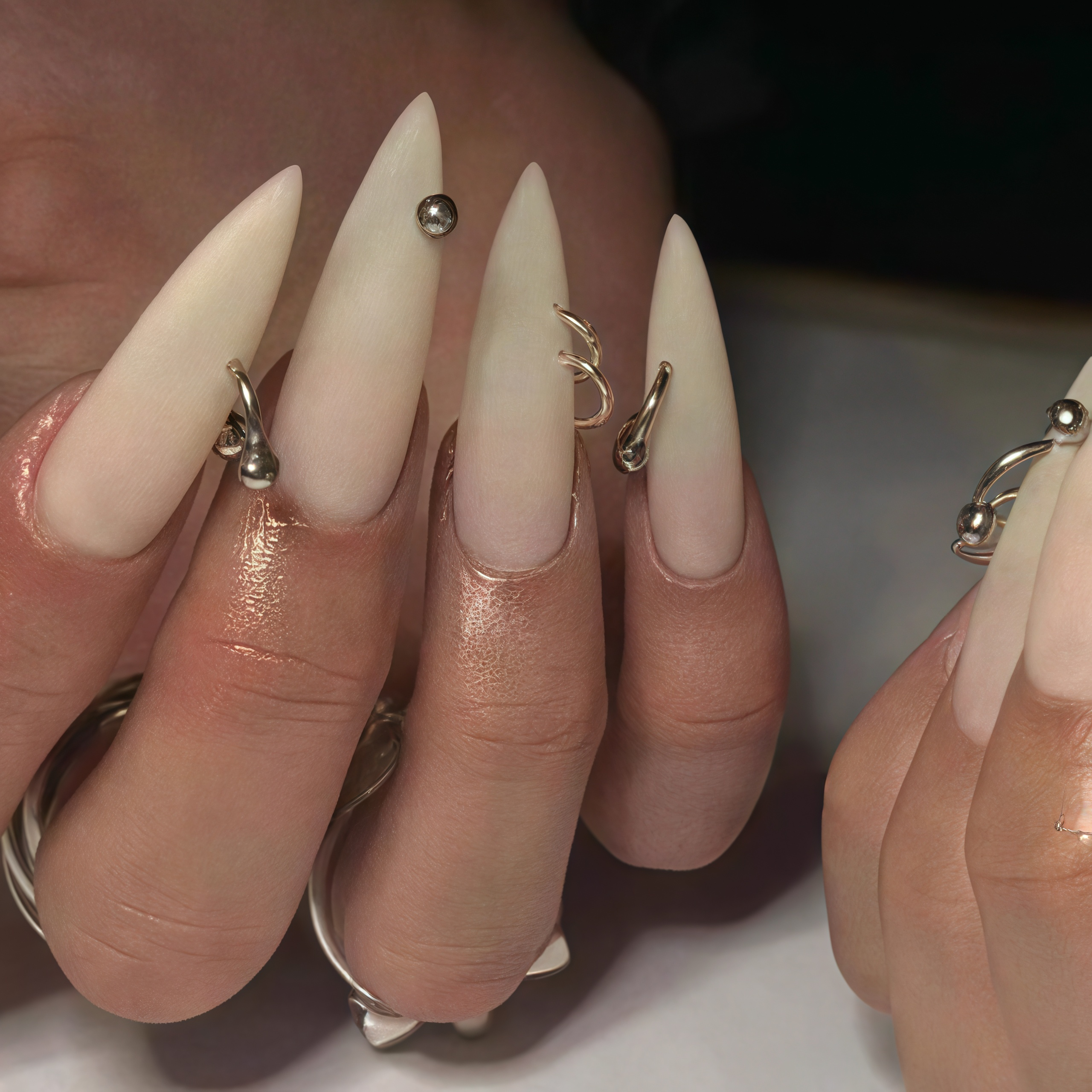 Piercing rivets